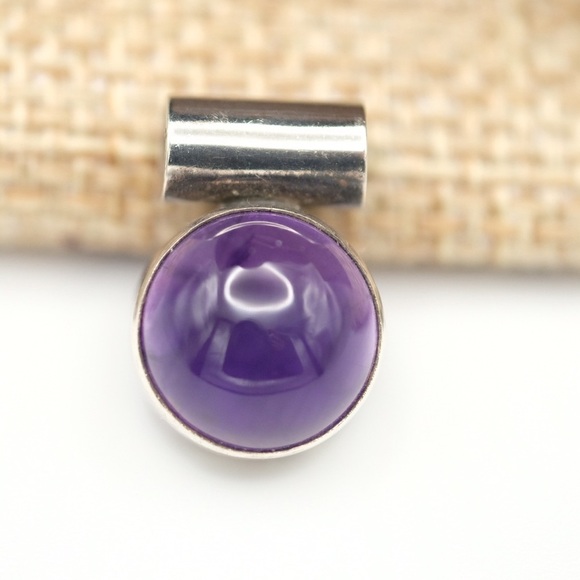 Dazzling VINTAGE Amethyst Pendant Sterling Silver Gorgeous Little Star - Picture 3 of 16